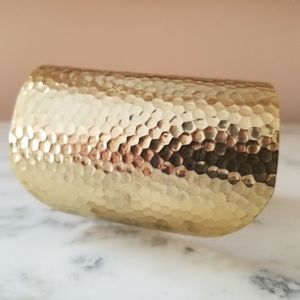 AV Max nyc gold hammered cuff